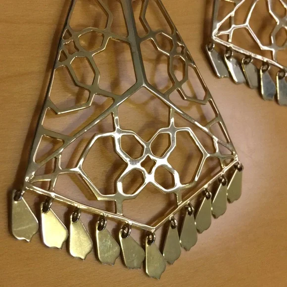 Iconic & Rare Kendra Scott Oversized Stylized Logo Statement Earrings, Gold - Picture 5 of 9